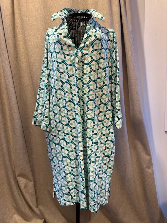 Foxcroft - Geometric V-Neck - Tunic Dress Cover Up - Teal, White, Navy - Large - Picture 2 of 15